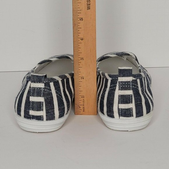 West Loop Womens size M (7-8) White w/ Grey Stripe - Picture 4 of 7